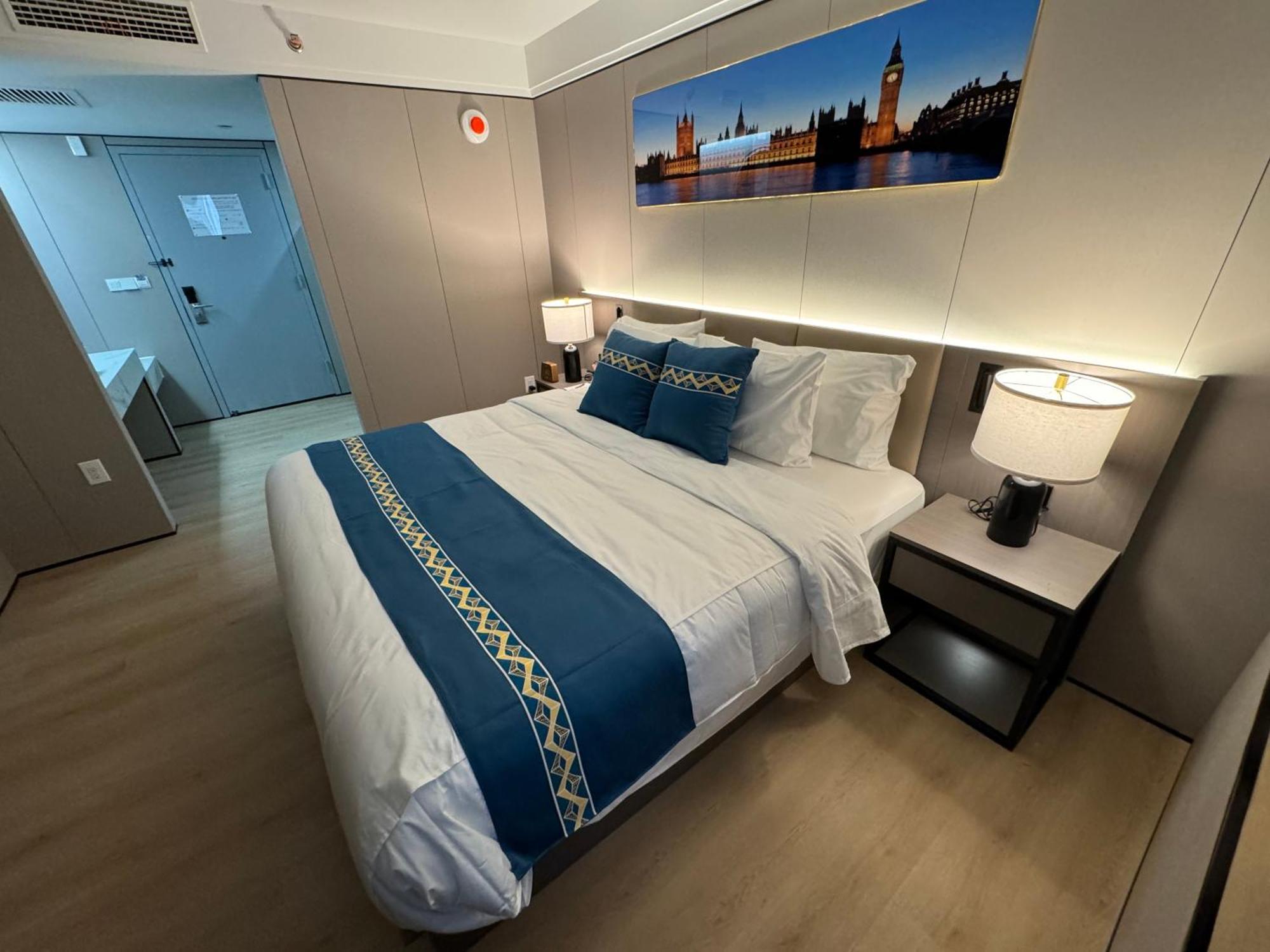 Ly New York Hotel Экстерьер фото
