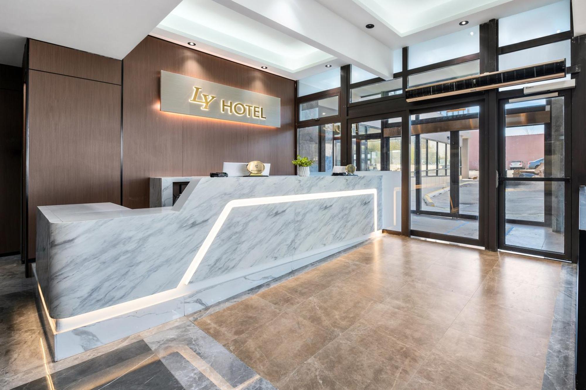 Ly New York Hotel Экстерьер фото